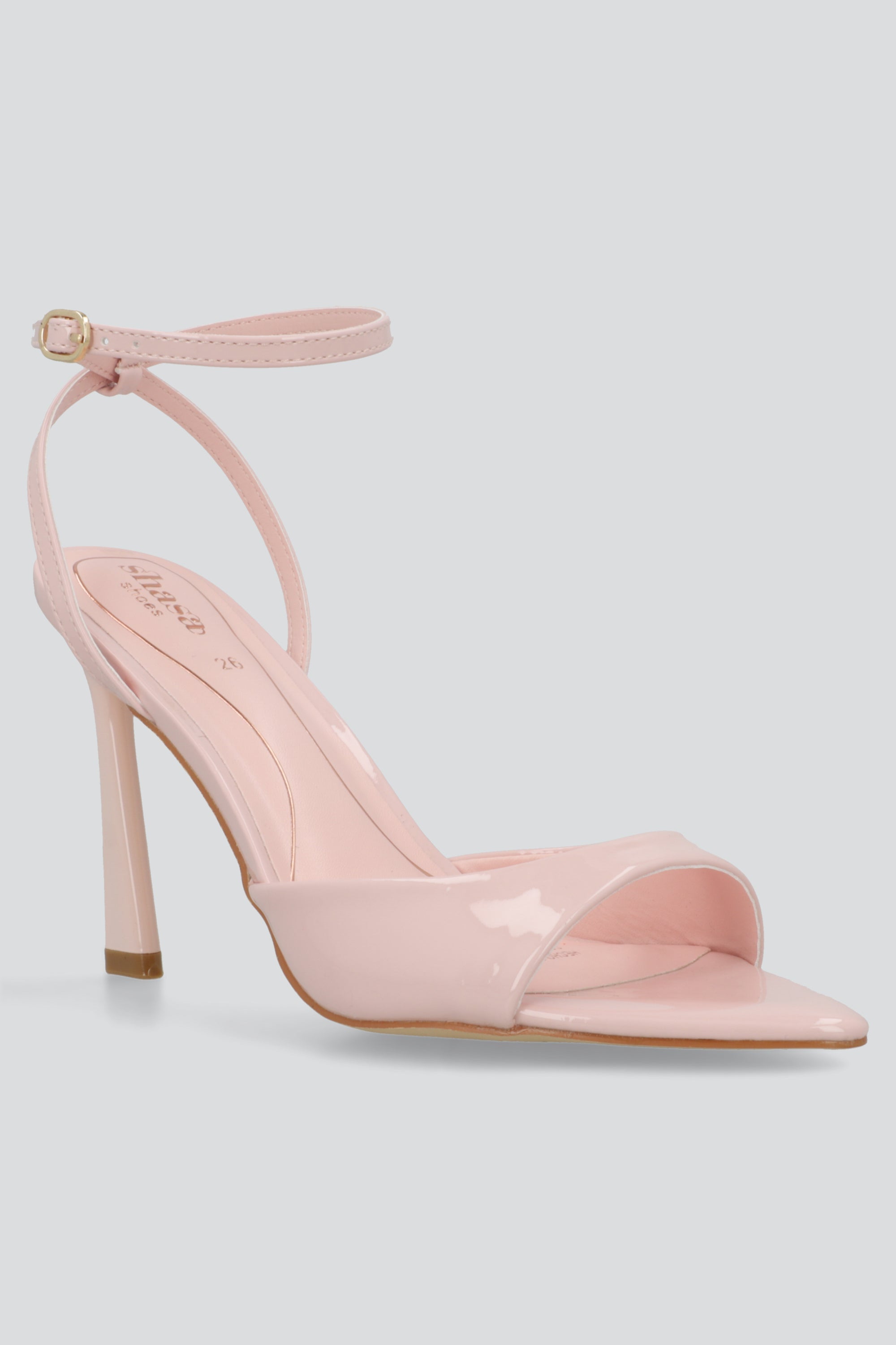 Tacon puntal charol peep toe tiras