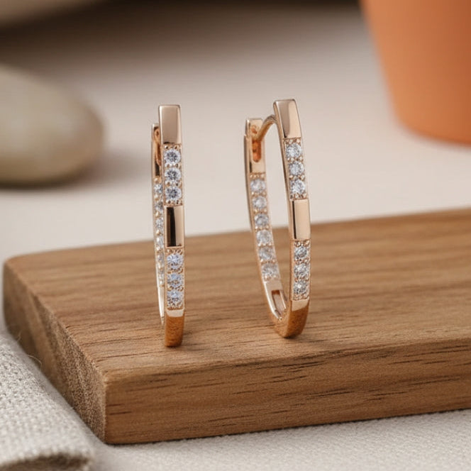 Pendientes Elegantes de Circonita Dorada