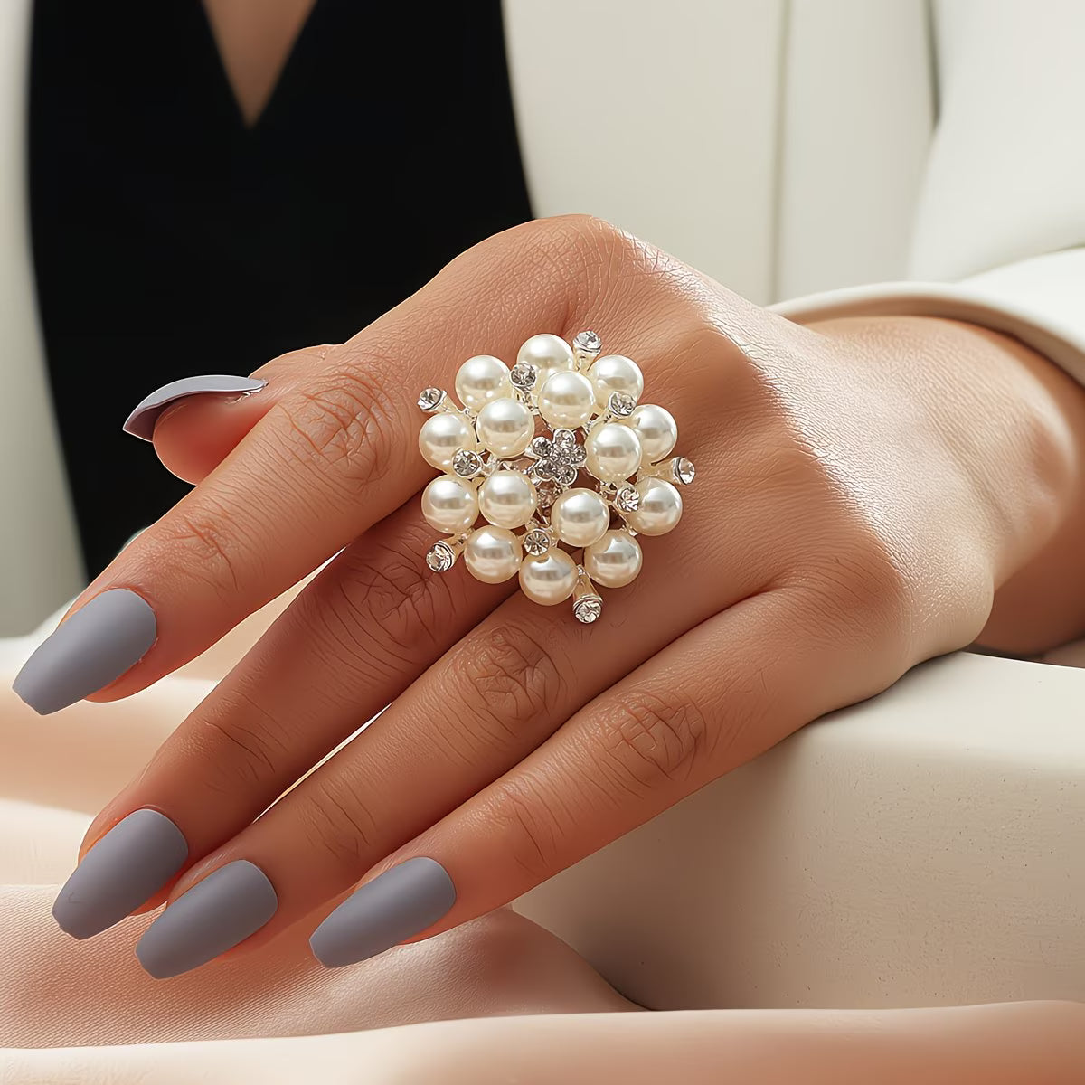 Anillo Ajustable con Perlas