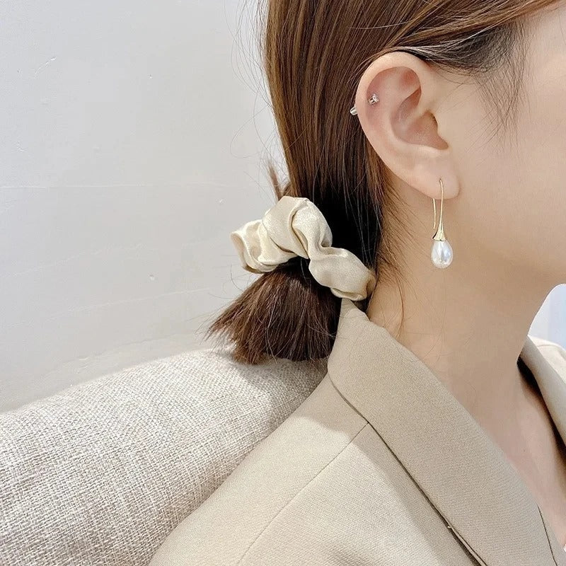 Pendientes de Belleza Clásica con Perlas
