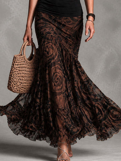 Rossana | Conjunto de Dos Piezas Top Halter Negro y Falda Maxi de Malla con Rosas