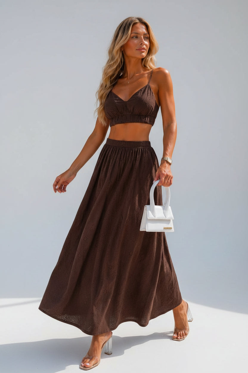 Romia | Conjunto cuello V