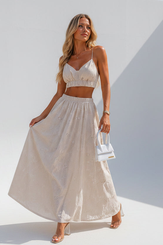 Romia | Conjunto cuello V