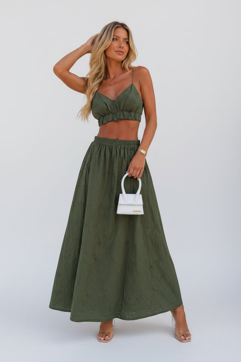 Romia | Conjunto cuello V