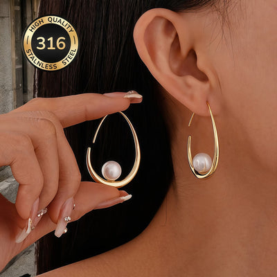 Pendientes de aro con perlas crecientes
