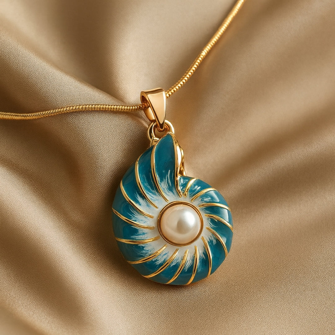Collar con Concha Azul Perla