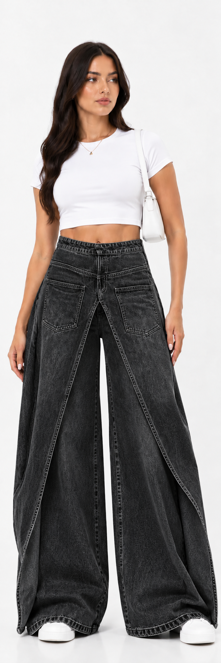vaquero wide leg negro con efecto sobrefalda