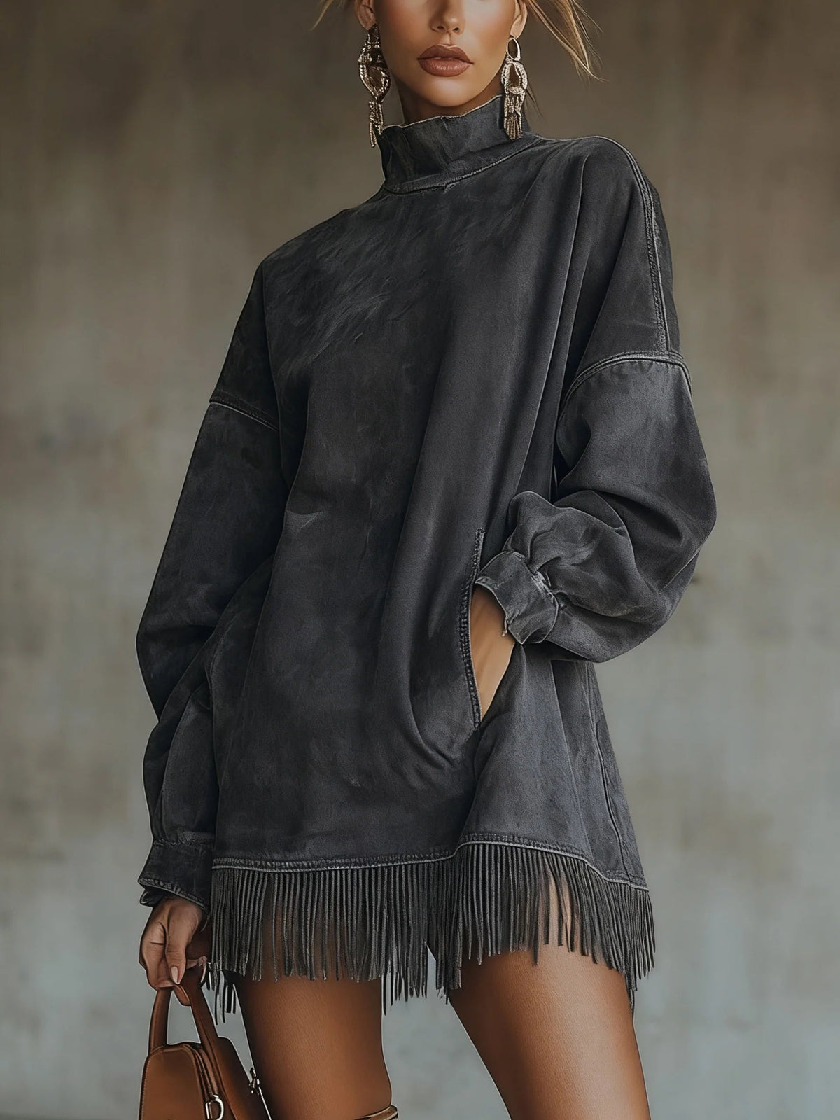 Gabrielle | Vestido de Cuello Alto con Flecos