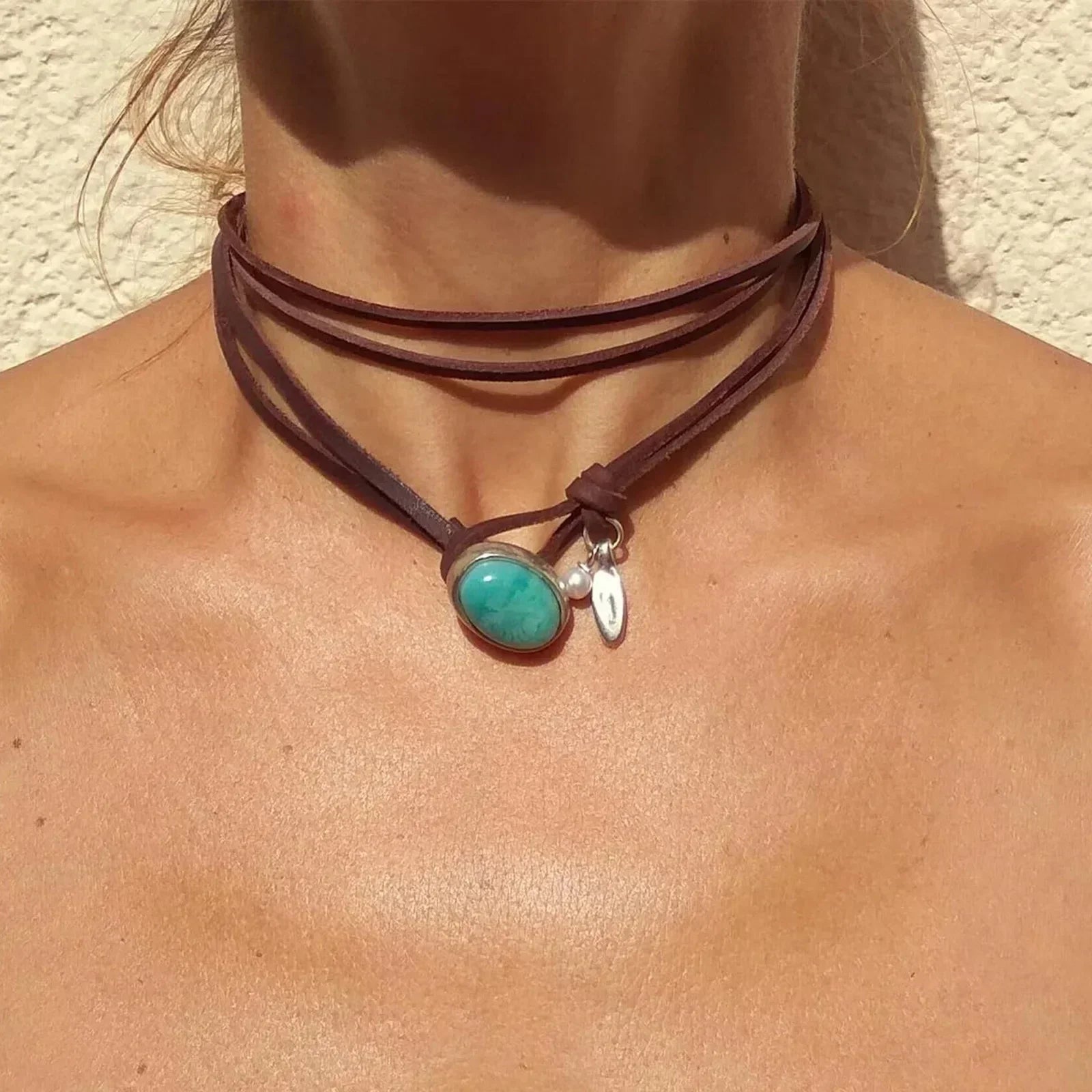 Agnese™ - Choker de Piel con Turquesa