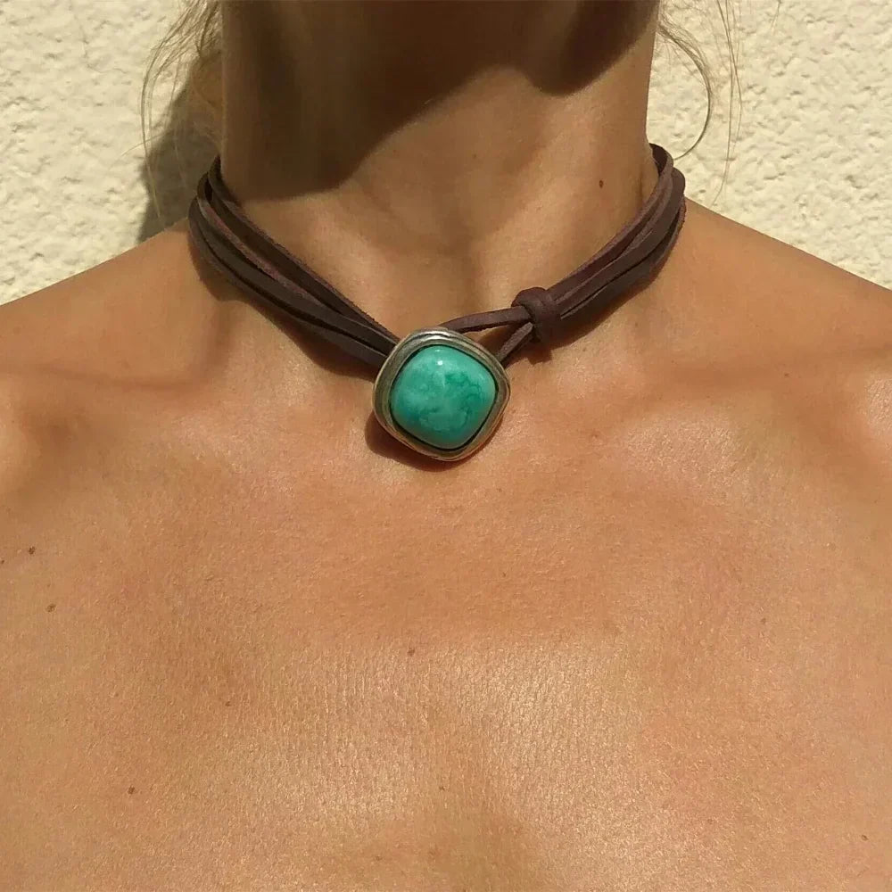 Agnese™ - Choker de Piel con Turquesa
