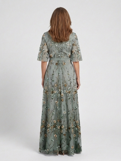 Melodi – Vestido largo de flores con cuello en V