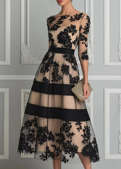 Catherine – Vestido de Noche en Encaje Floral