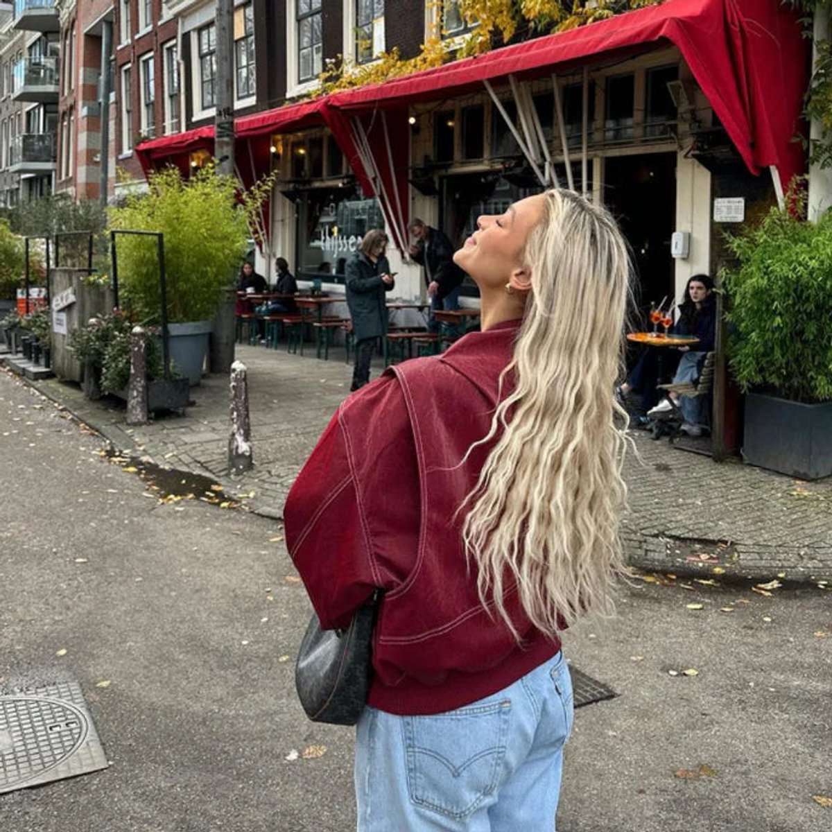 Renée | Bomber Oversize con Costuras de Contraste